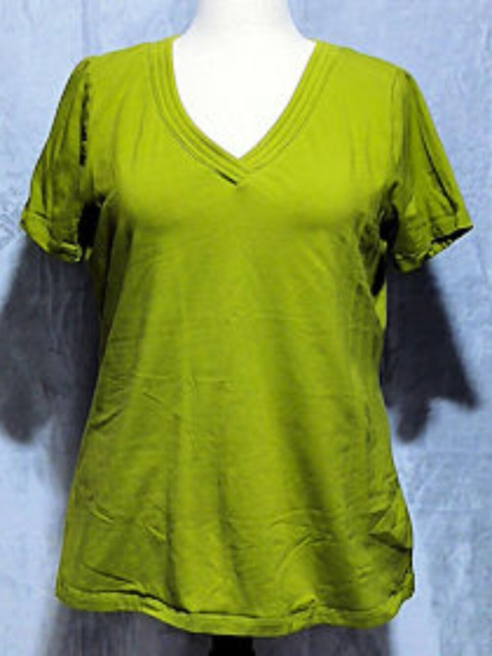 Lane Bryant V-Neck Tee size 14/16W Lime Green